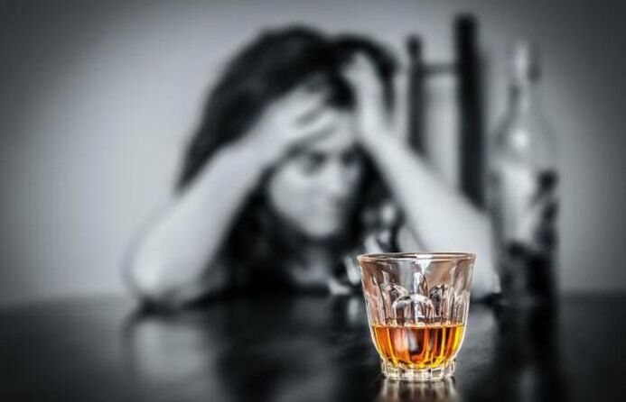 пиеща жена как да помогне за спиране на пиенето