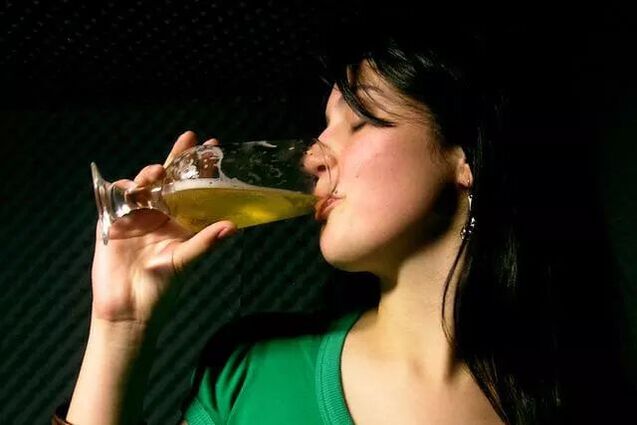 женски бирен алкохолизъм